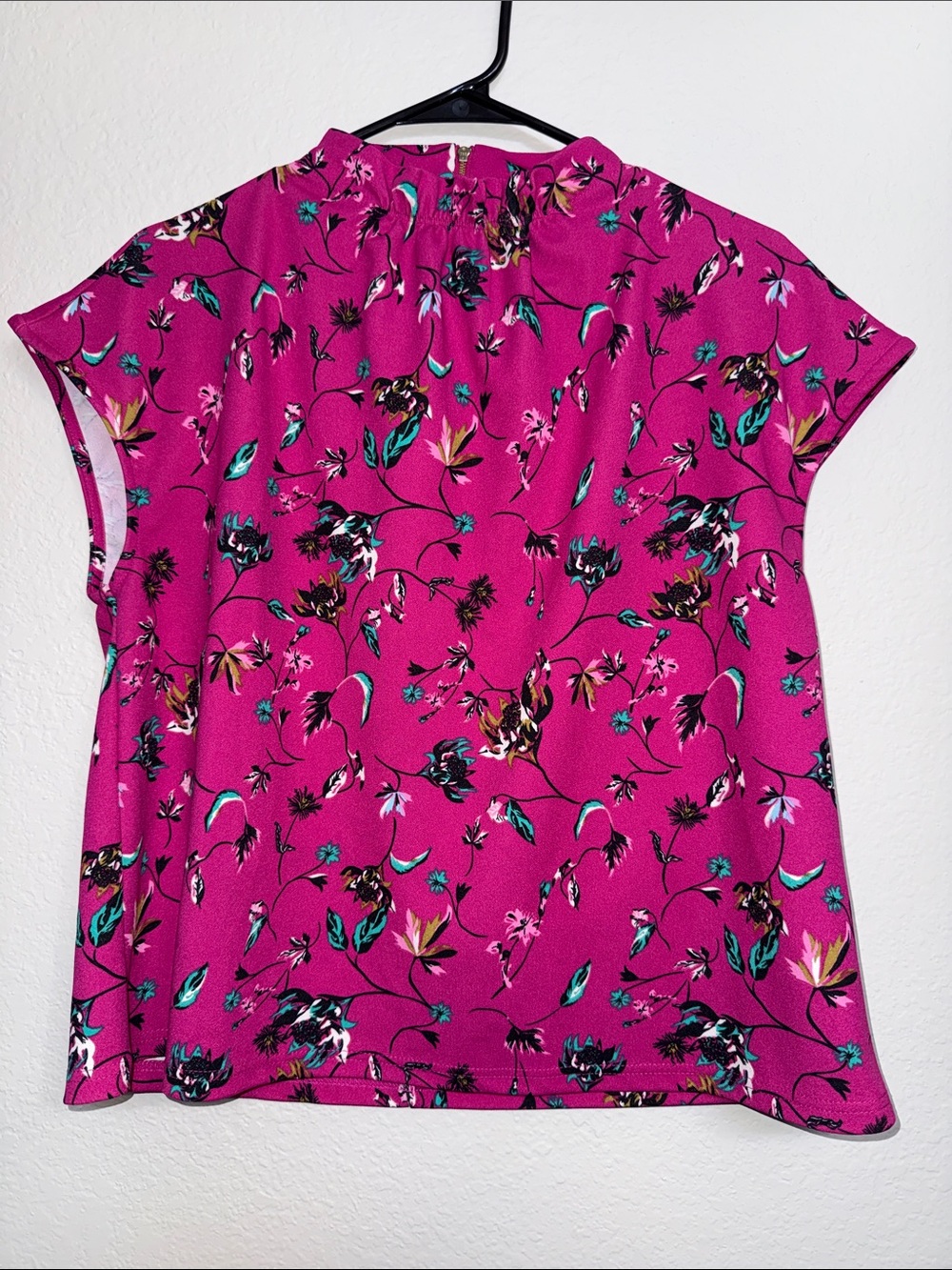 Pink Floral Cap-Sleeve Women's Top